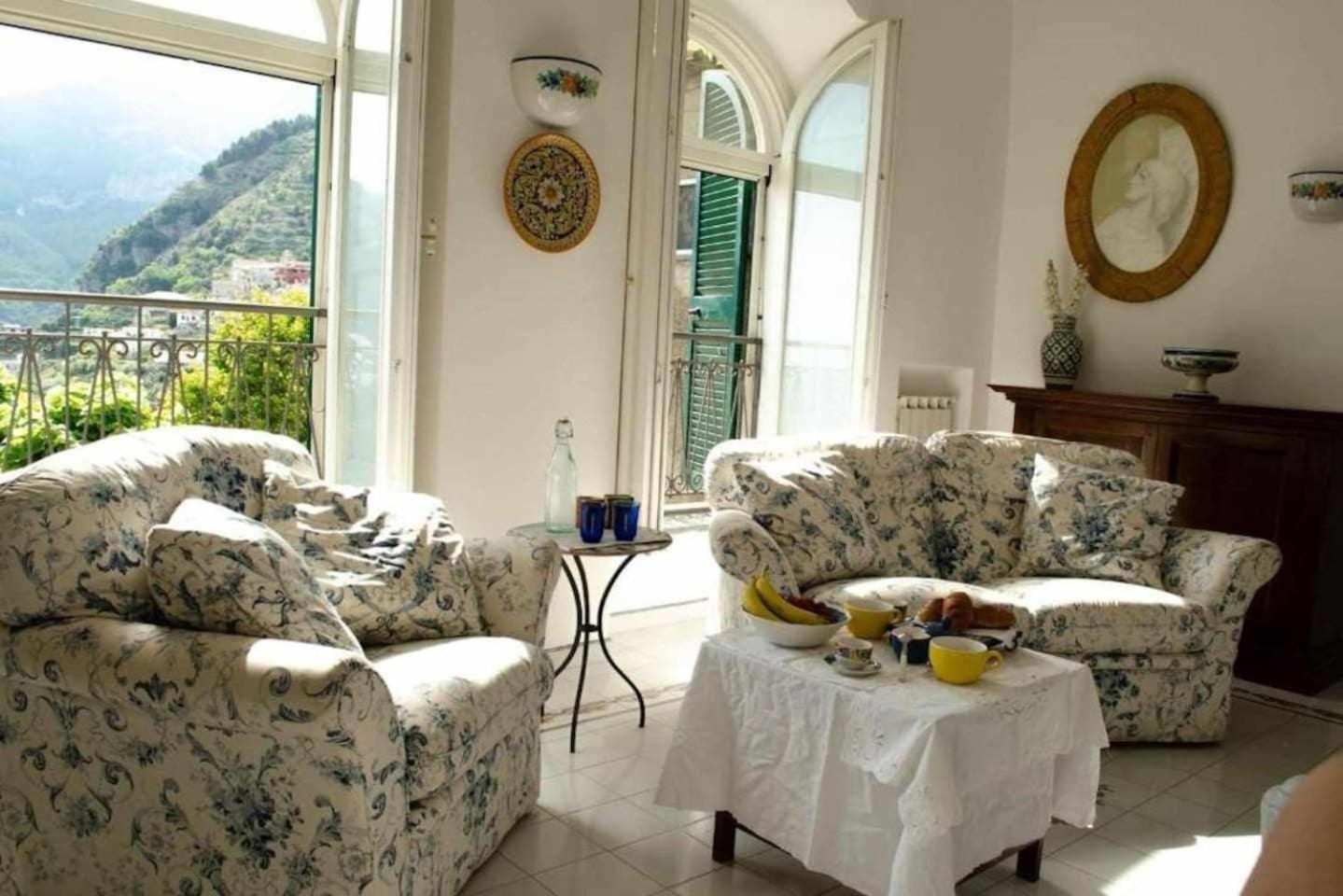 Villa Piccinina A Pochi Passi Da Villa Eva 拉维罗 外观 照片