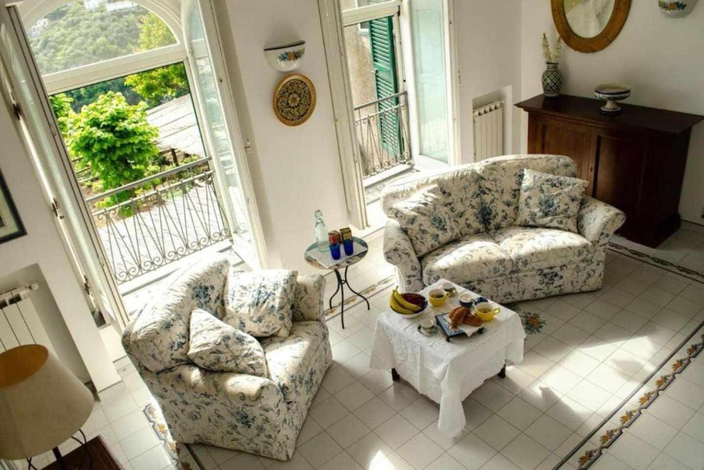 Villa Piccinina A Pochi Passi Da Villa Eva 拉维罗 外观 照片
